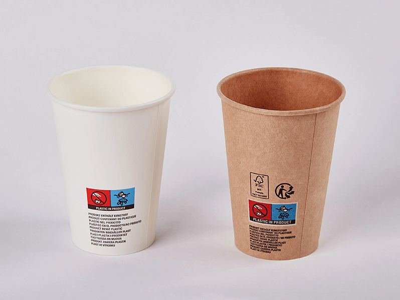 La différence entre une tasse simple et une tasse double